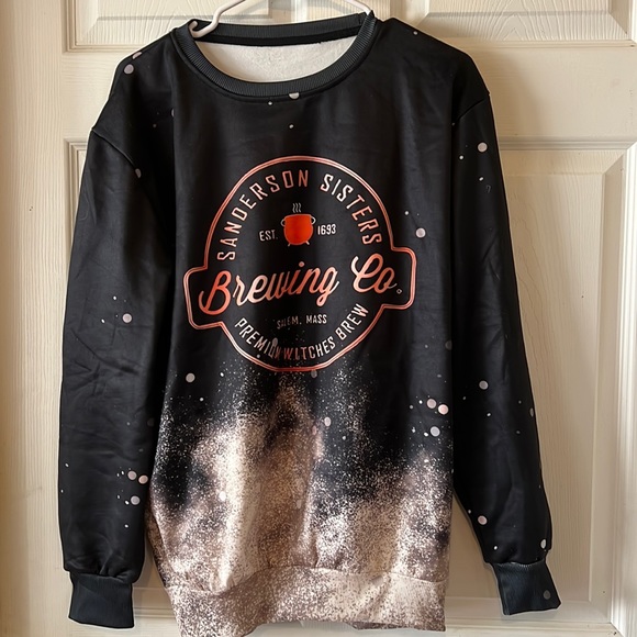 Sweaters - Sanderson Sisters crewneck. NWOT. Halloween. Black and Orange. Size S